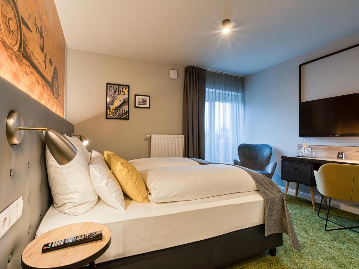 Vienna House Easy By Wyndham אינגולשטאט מראה חיצוני תמונה