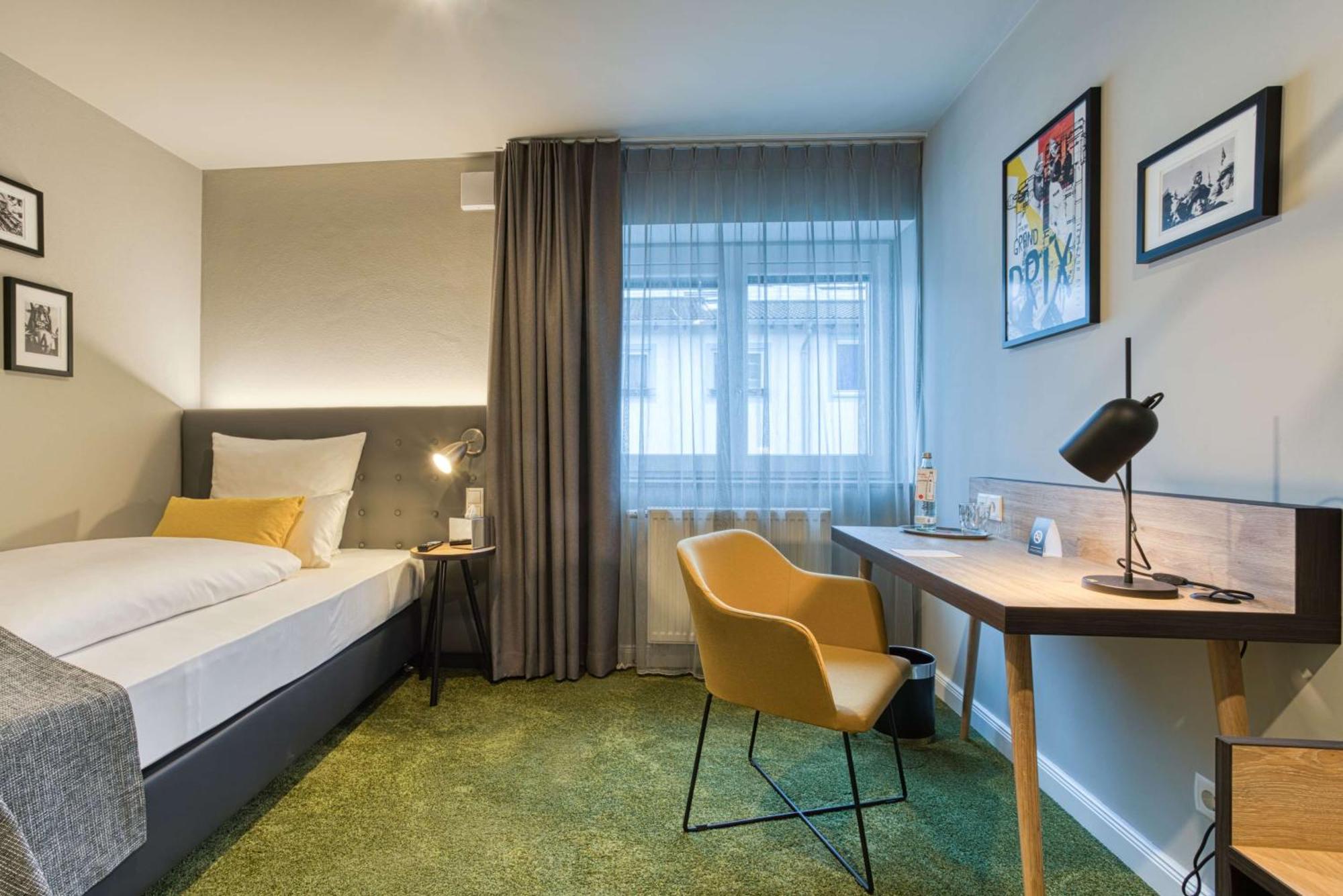 Vienna House Easy By Wyndham אינגולשטאט מראה חיצוני תמונה