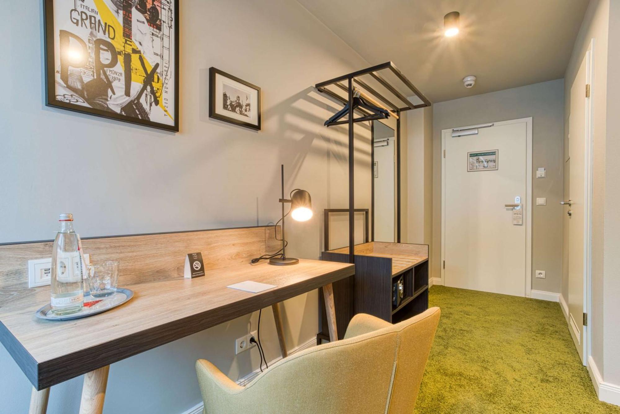 Vienna House Easy By Wyndham אינגולשטאט מראה חיצוני תמונה